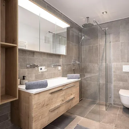 Lägenhet Heaven 7 - Alpenluxus Collection Fügen