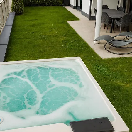 Heaven 7 - With Garden & Private Whirlpool By Alpenluxus Collection * フューゲン