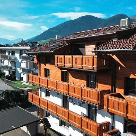 아파트 Heaven 7 With Private Whirlpool & Garden - An Alpenluxus Appartement, Zillertal 푸겐