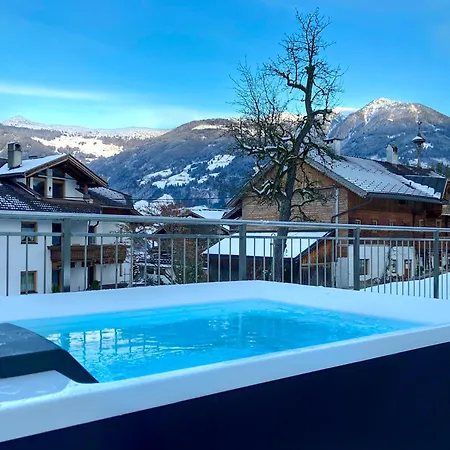 아파트 Heaven 7 With Private Whirlpool & Garden - An Alpenluxus Appartement, Zillertal